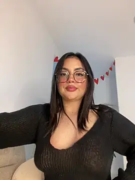 Snapshot of montmariana chatting on March 11, 6:41 am montmariana online show from March 11, 6:41 am