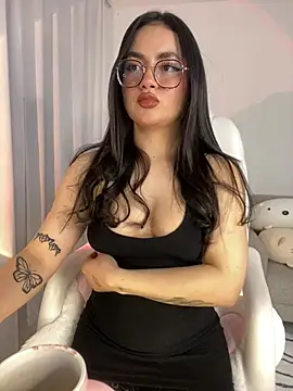 Snapshot of montmariana chatting on March 11, 11:58 pm montmariana online show from March 11, 11:58 pm