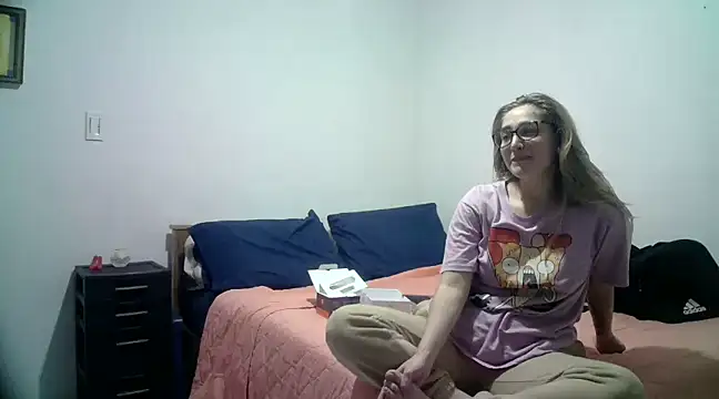 katy pp online show from January 6, 10:58 pm
