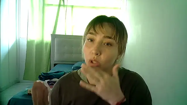 Snapshot of katy_pp chatting on October 28, 8:52 pm katy pp online show from October 28, 8:52 pm