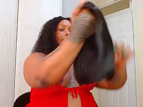 curvycloe1 online show from November 25, 4:57 am