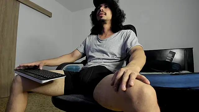 TristanWoods online show from March 25, 8:57 am