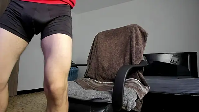 TristanWoods online show from April 16, 11:33 am