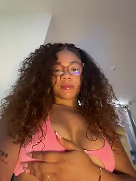 ashley Tompson1 online show from March 26, 12:14 pm