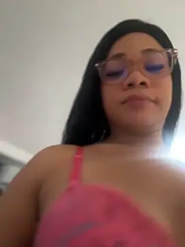 Snapshot of ashley_Tompson1 chatting on November 24, 1:00 pm ashley Tompson1 online show from November 24, 1:00 pm