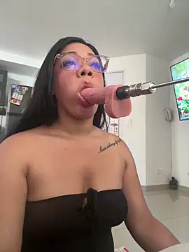 Snapshot of ashley_Tompson1 chatting on December 14, 1:06 pm ashley Tompson1 online show from December 14, 1:06 pm