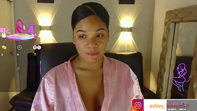 ashley Tompson1 online show from March 12, 12:47 pm