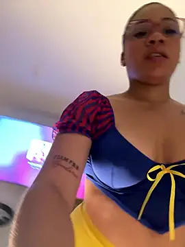 Snapshot of ashley_Tompson1 chatting on January 8, 1:06 pm ashley Tompson1 online show from January 8, 1:06 pm