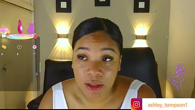 ashley Tompson1 online show from March 3, 12:17 pm