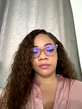 ashley Tompson1 online show from October 21, 11:42 am