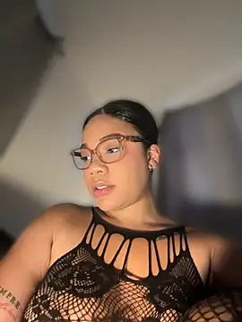 Snapshot of ashley_Tompson1 chatting on July 13, 11:53 am ashley Tompson1 online show from July 13, 11:53 am