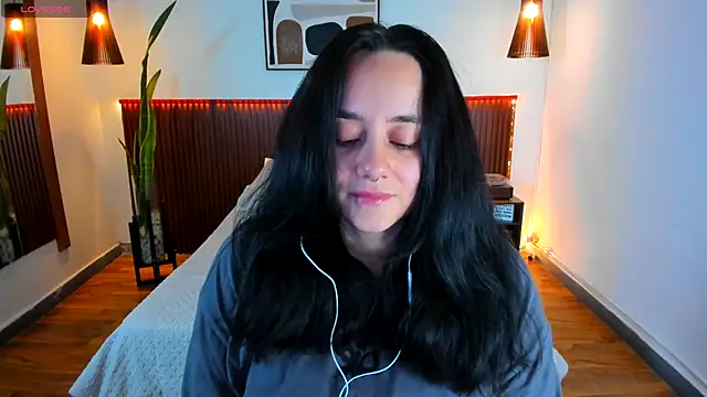 KatherineBond online show from October 21, 7:57 pm