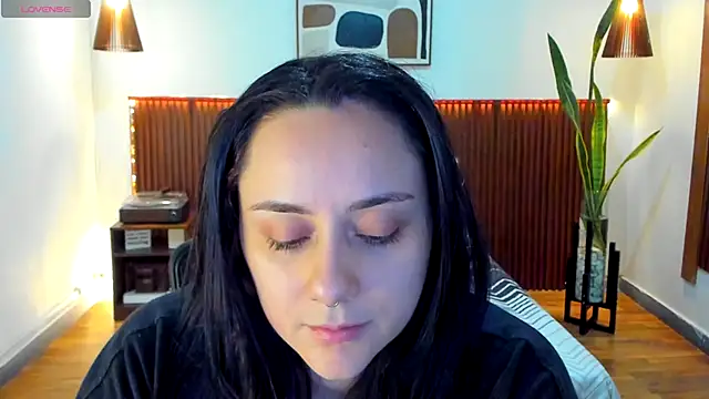 KatherineBond online show from November 13, 7:07 pm