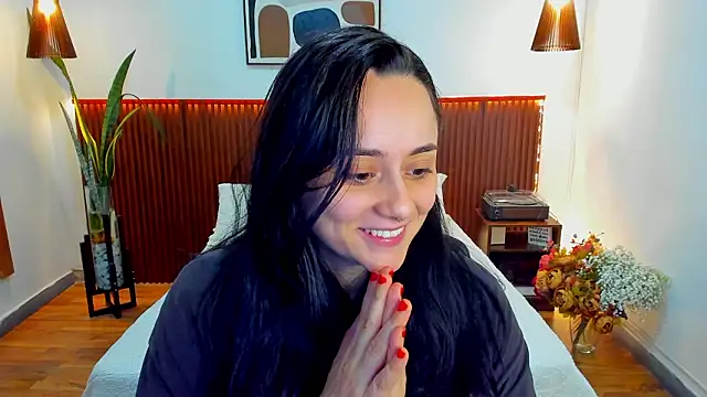 KatherineBond online show from January 16, 8:35 pm