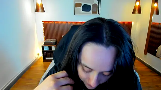 Snapshot of KatherineBond chatting on October 10, 7:15 pm KatherineBond online show from October 10, 7:15 pm