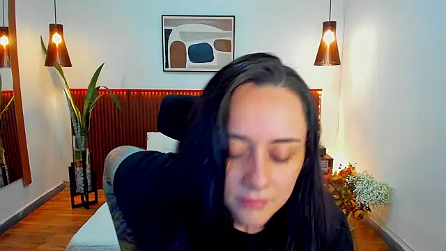 KatherineBond online show from January 15, 7:28 pm