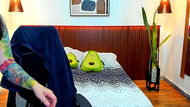 KatherineBond online show from December 2, 6:42 pm