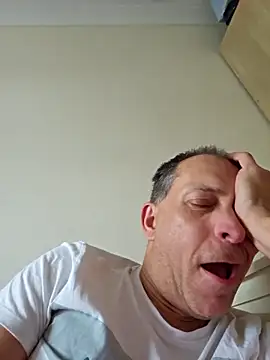 Snapshot of meateater1 chatting on November 23, 12:48 pm meateater1 online show from November 23, 12:48 pm