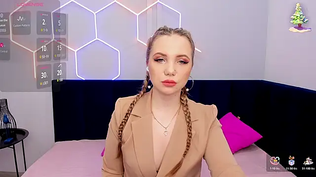 EvaMoran online show from March 5, 1:46 am