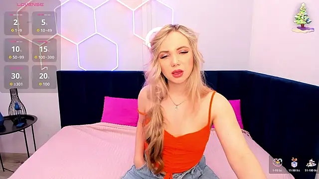 EvaMoran online show from March 3, 2:07 am