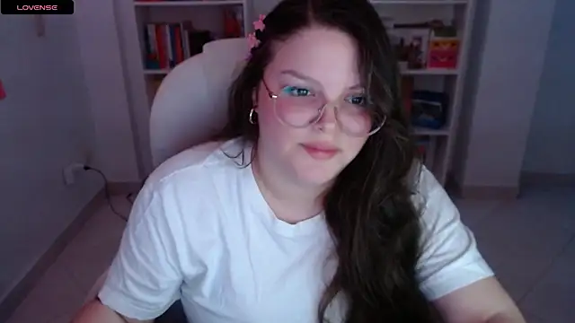 Gabiwaifu online show from February 3, 6:49 pm