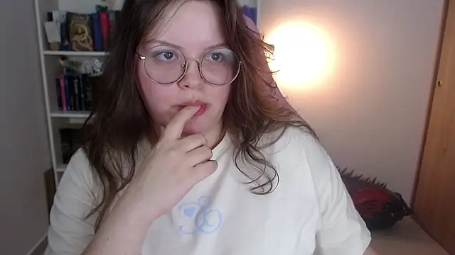 Snapshot of Gabiwaifu chatting on May 16, 4:11 am Gabiwaifu online show from May 16, 4:11 am