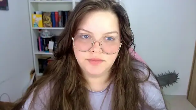 Gabiwaifu online show from February 8, 5:10 pm