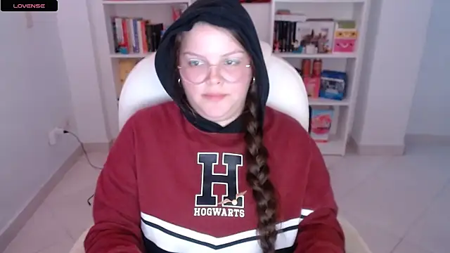 Gabiwaifu online show from February 9, 8:24 pm