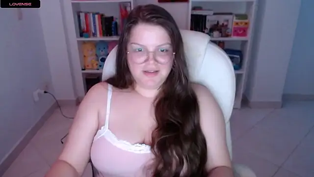 Gabiwaifu online show from February 9, 11:25 pm