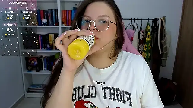 Gabiwaifu online show from September 28, 9:33 pm