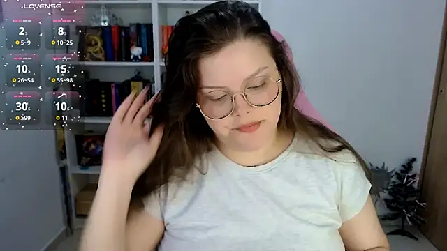 Gabiwaifu online show from December 3, 9:25 pm