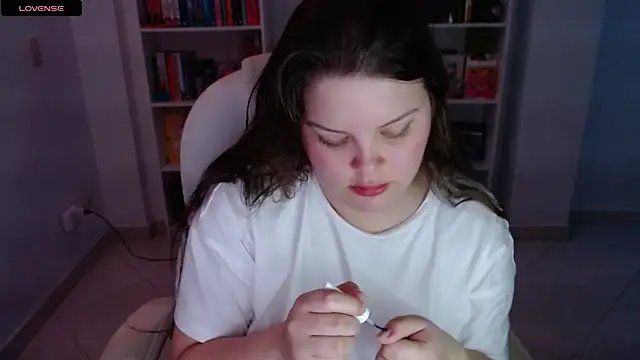 Gabiwaifu online show from January 19, 8:50 am