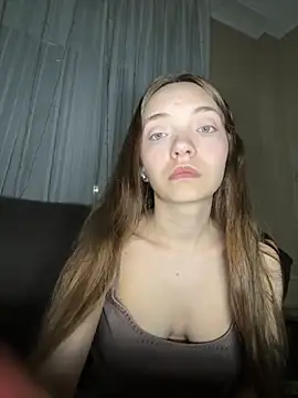 Snapshot of BarbaraFantasy chatting on November 18, 9:18 pm BarbaraFantasy online show from November 18, 9:18 pm