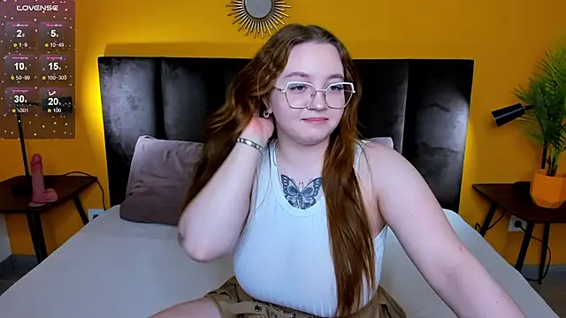 Emma adorablle online show from February 2, 4:26 am