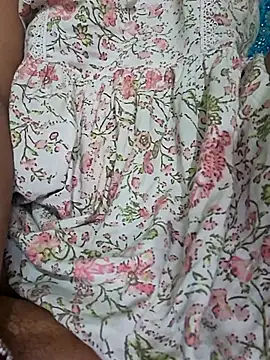 Priya Bong online show from June 17, 1:16 am