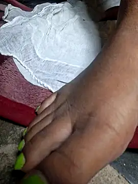 Priya Bong online show from October 6, 6:52 pm