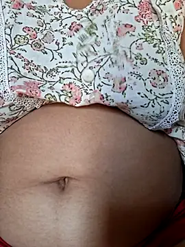 Priya Bong online show from July 5, 4:30 am
