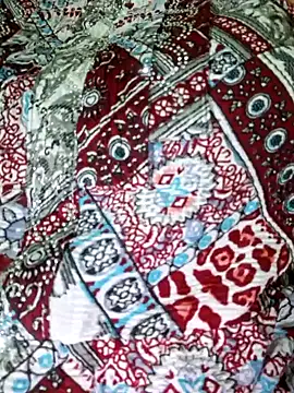 Priya Bong online show from November 18, 11:13 am