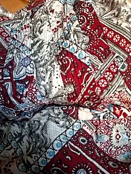 Priya Bong online show from February 26, 6:35 am