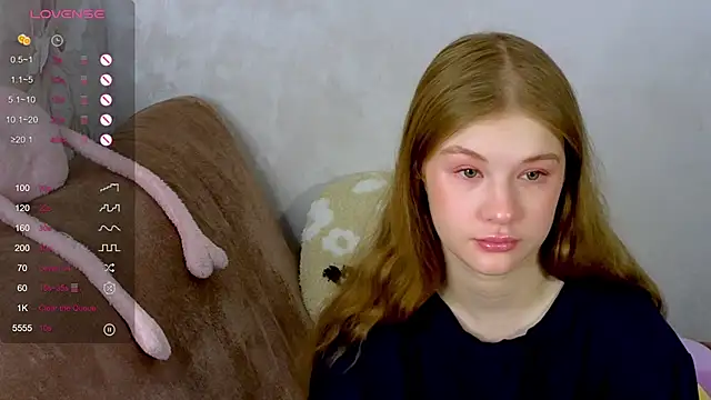 TrissMerigold9 online show from October 11, 8:37 am