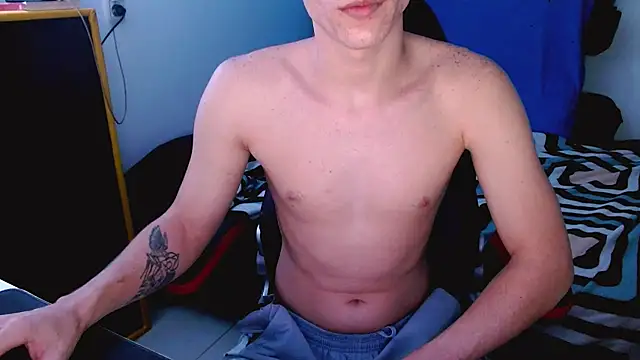 deividcloud36 online show from March 8, 12:38 am