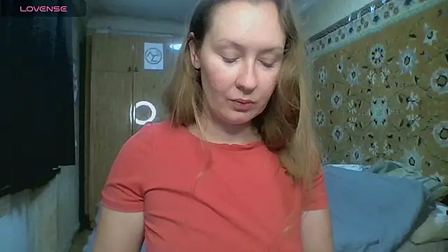 AnnaXLovers online show from July 7, 6:38 am