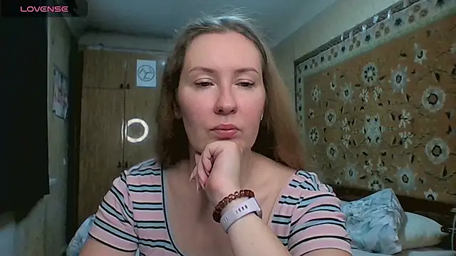 AnnaXLovers online show from June 12, 6:55 am