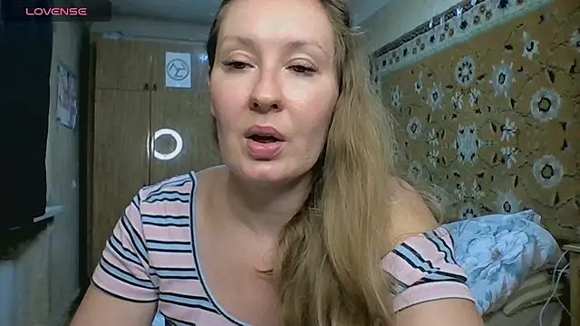 AnnaXLovers online show from July 25, 10:22 am