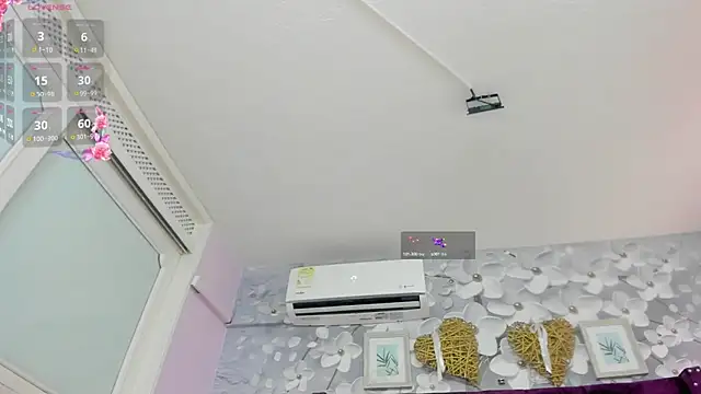 Danee 19  online show from April 4, 11:50 am