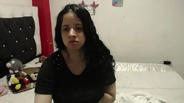 Snapshot of Katty_Bones chatting on September 29, 2:01 pm Katty Bones online show from September 29, 2:01 pm