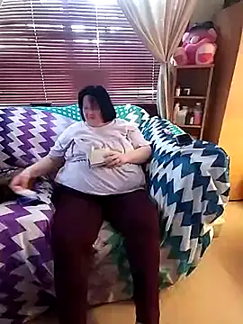 Bayou Woman68 online show from July 8, 3:56 pm