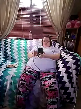 Bayou Woman68 online show from June 20, 6:57 pm