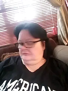 Bayou Woman68 online show from July 23, 2:57 pm