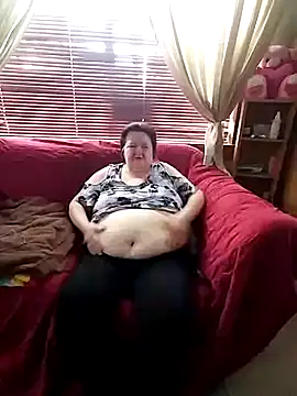 Bayou Woman68 online show from March 10, 4:11 pm